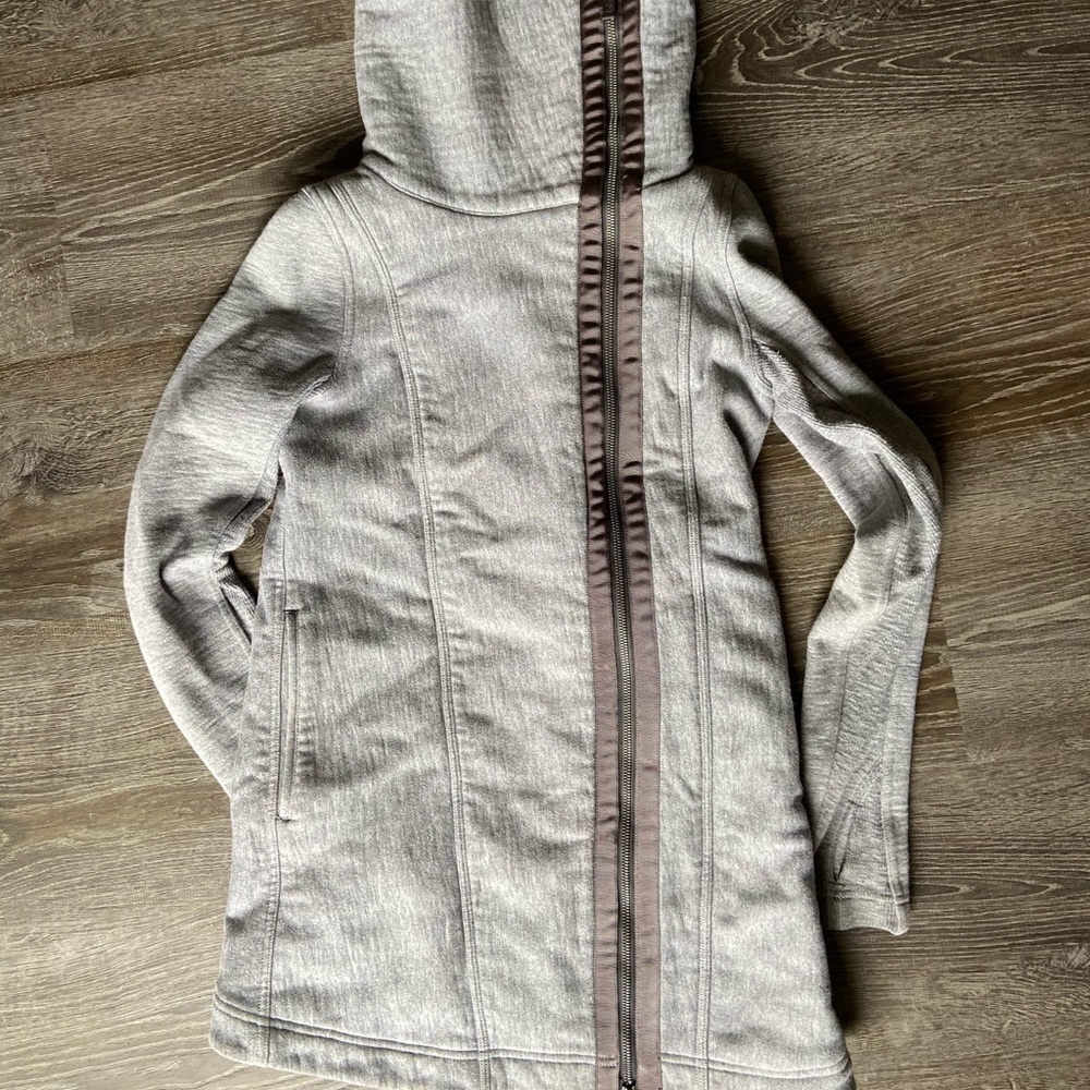 Lululemon coat